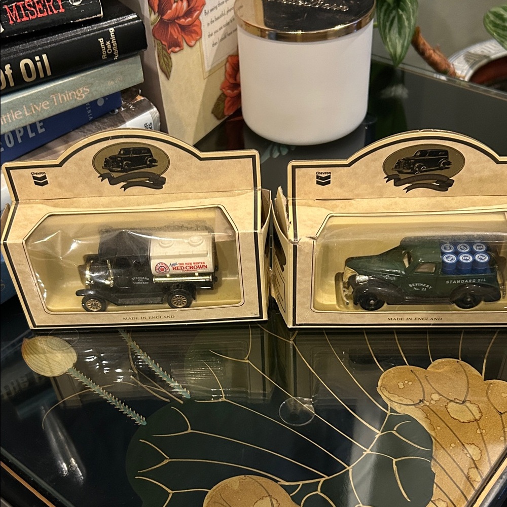 Vintage Model Truck - Chevron Oil History